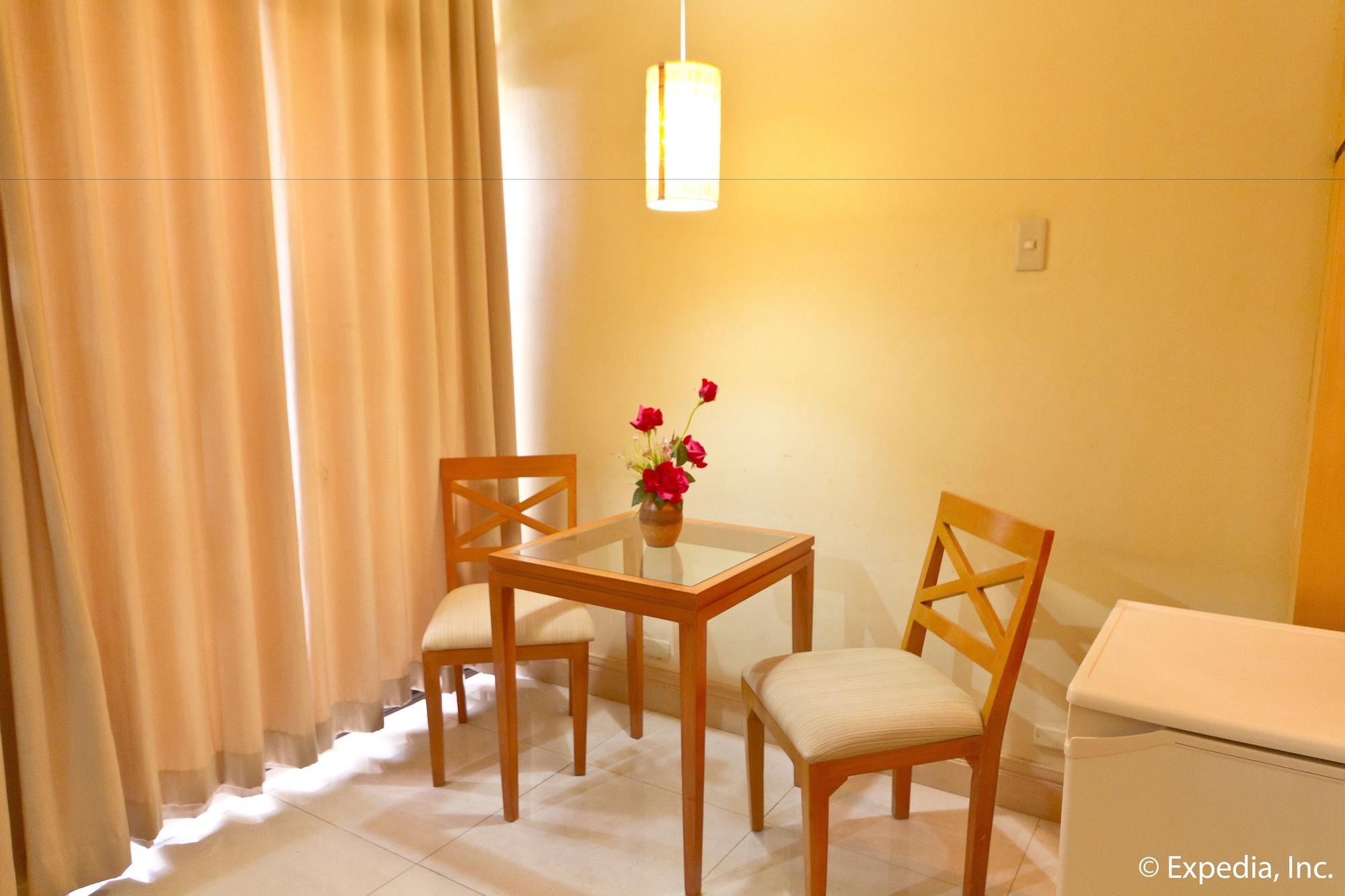 Crown Regency Residences Cebu - Quarantine Hotel Luaran gambar